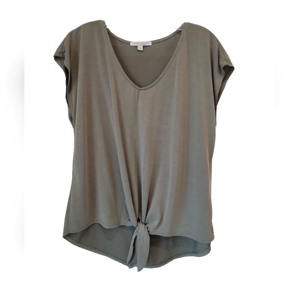 GREEN ENVELOPE tie front top